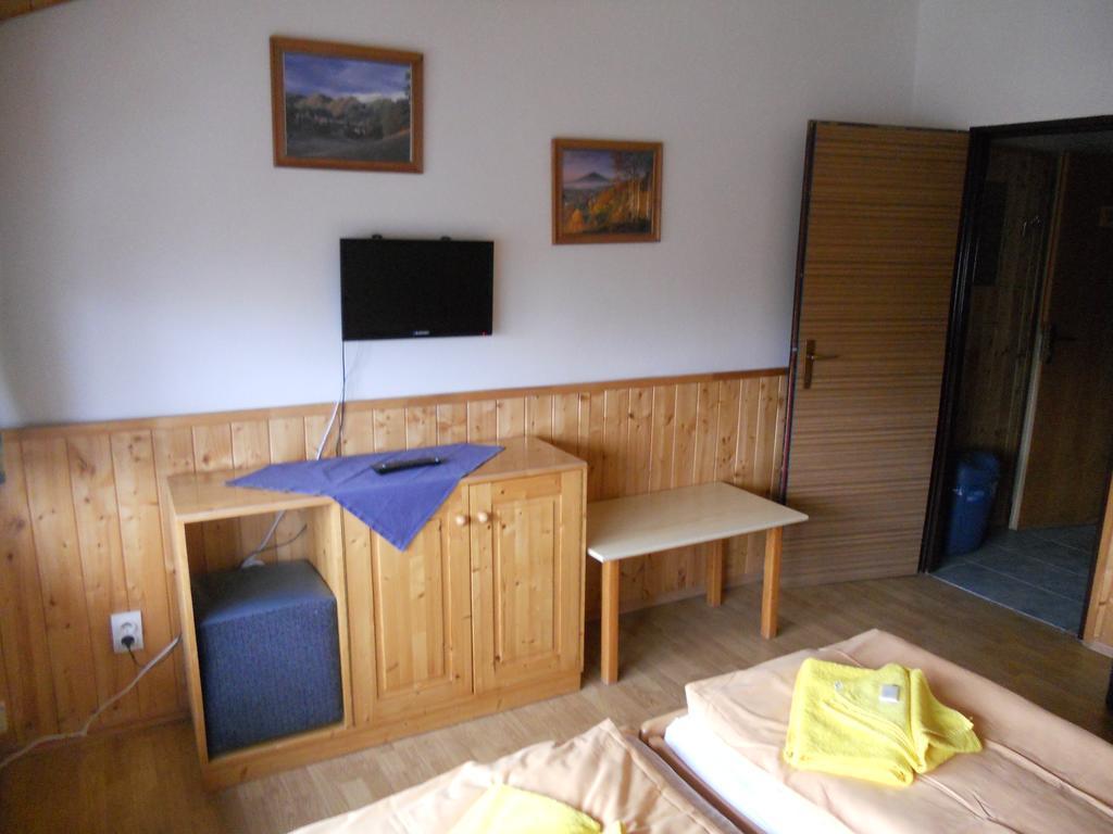 Penzion Kamzik Česká Kamenice Buitenkant foto