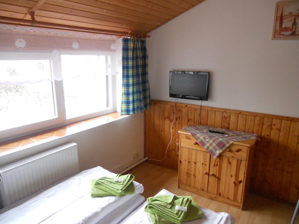 Penzion Kamzik Česká Kamenice Buitenkant foto