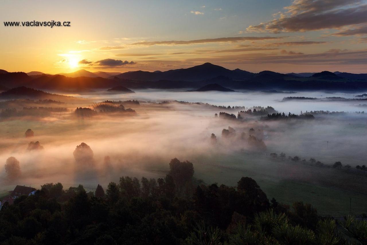 Penzion Kamzik Česká Kamenice Buitenkant foto