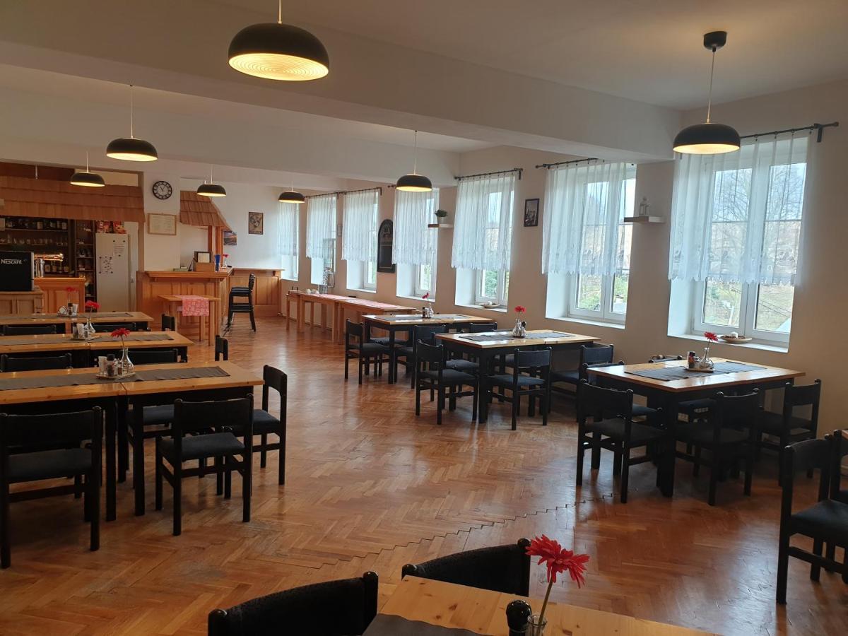 Penzion Kamzik Česká Kamenice Buitenkant foto